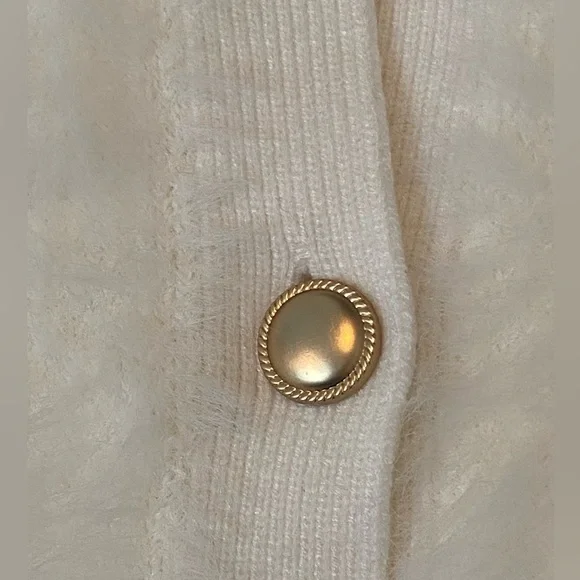 Bailey 44 Ivory Fuzzy Cardigan Sweater XS with Gold Buttons NWT - Picture 9 of 9